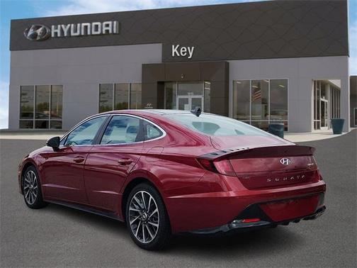 2023 Hyundai SONATA Limited