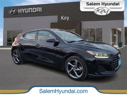 2019 Hyundai Veloster 2