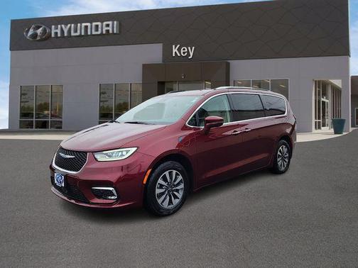 2021 Chrysler Pacifica Hybrid Touring L