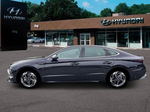 2026 Hyundai SONATA SEL