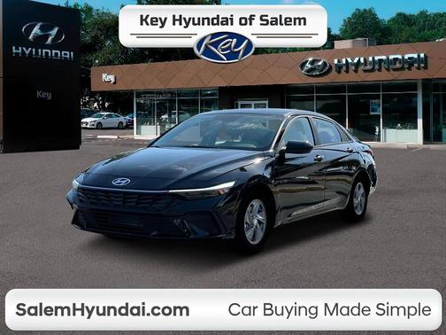 2025 Hyundai ELANTRA SE