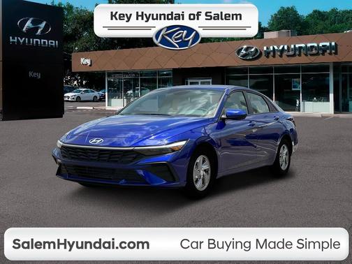 2025 Hyundai ELANTRA SE