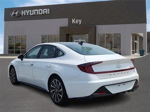 2022 Hyundai SONATA Limited