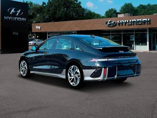 2025 Hyundai IONIQ 6 Limited