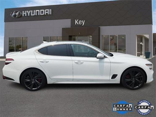 2022 Genesis G70 3.3T AWD
