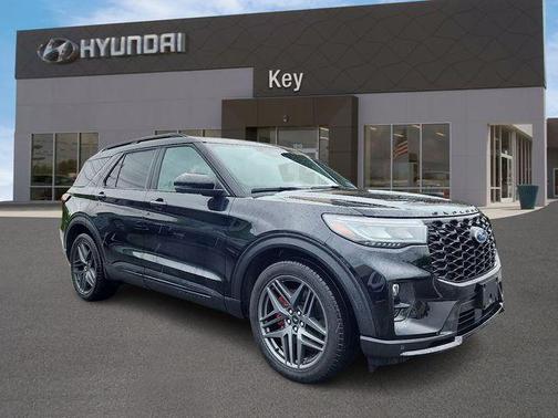 Agate Black Metallic 2025 Ford Explorer ST