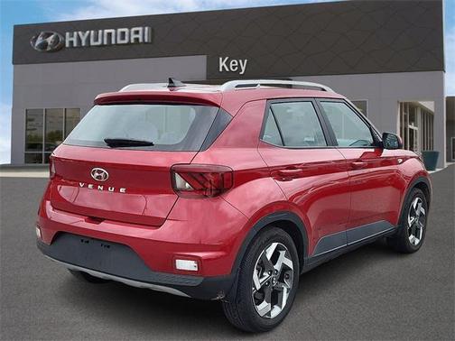 2022 Hyundai VENUE Limited