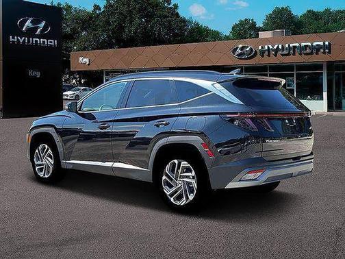 Phantom Black 2026 Hyundai TUCSON Limited