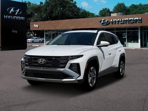 Serenity White Pearl 2026 Hyundai TUCSON SEL Premium
