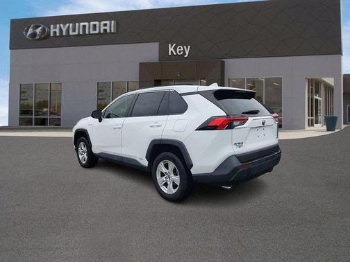 2021 Toyota RAV4 Hybrid LE