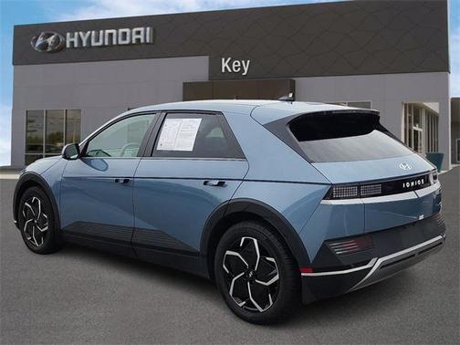 2024 Hyundai IONIQ 5 SEL