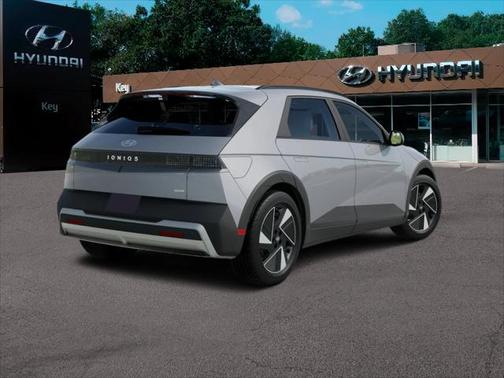 2025 Hyundai IONIQ 5 SEL