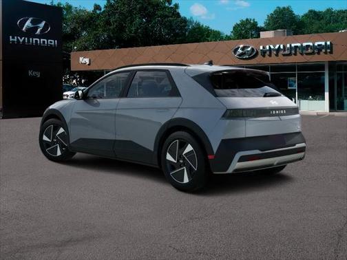 2025 Hyundai IONIQ 5 SEL