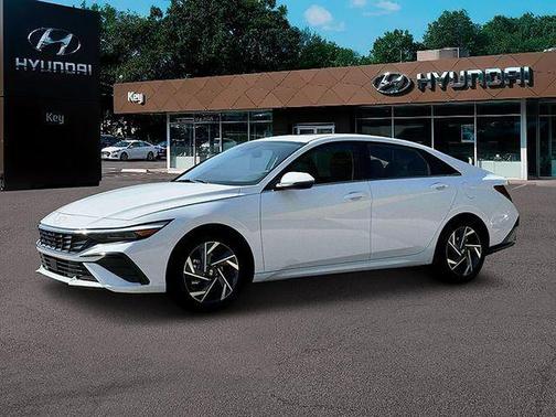 2025 Hyundai ELANTRA HEV Limited