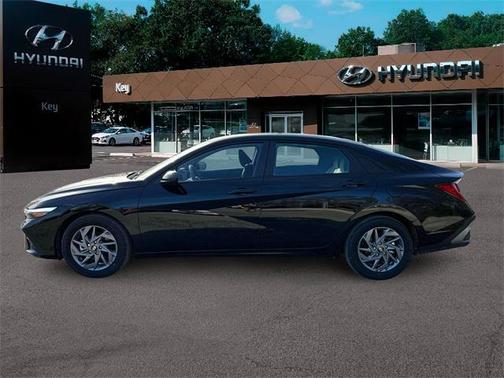 2025 Hyundai ELANTRA HEV Blue