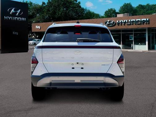 Atlas White 2026 Hyundai KONA Limited
