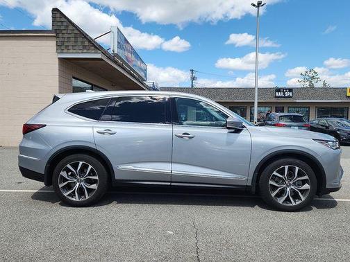 Silver Metallic 2023 Acura MDX Technology Package