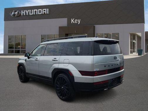 Shimmering Silver 2025 Hyundai SANTA FE Calligraphy