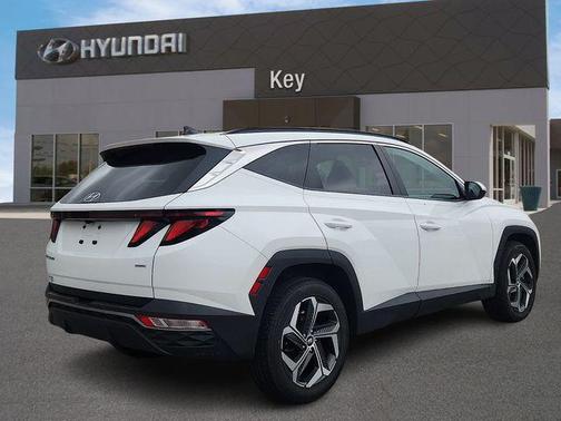 White Pearl 2024 Hyundai TUCSON SEL
