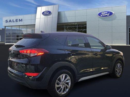 2017 Hyundai TUCSON SE Plus