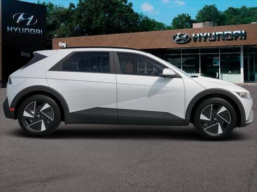 2025 Hyundai IONIQ 5 SEL