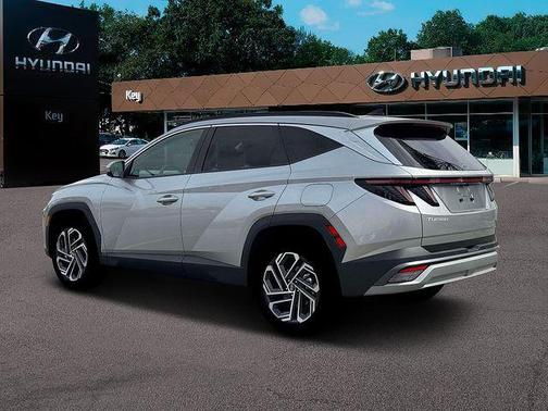 Shimmering Silver 2026 Hyundai TUCSON Limited