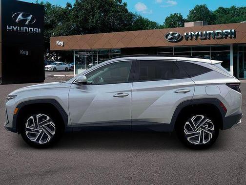 Shimmering Silver 2026 Hyundai TUCSON Limited
