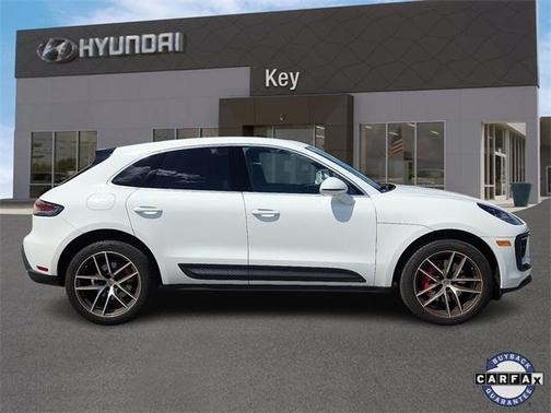 2023 Porsche Macan S