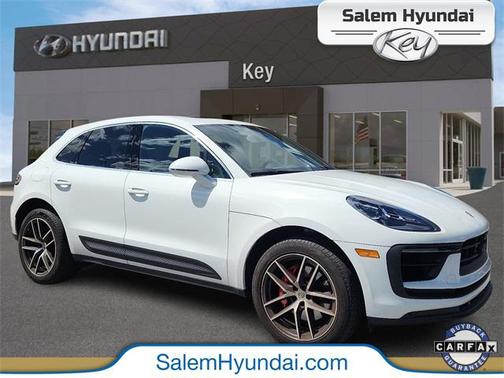 2023 Porsche Macan S