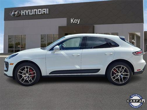 2023 Porsche Macan S