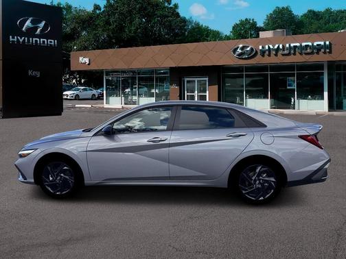 2026 Hyundai ELANTRA HEV SEL Sport