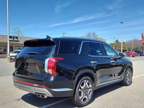 Abyss Black Pearl 2024 Hyundai PALISADE Limited