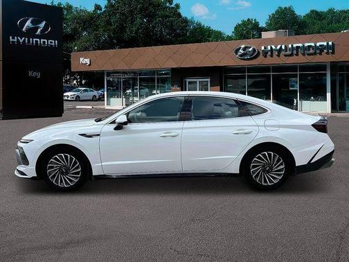 Serenity White 2025 Hyundai SONATA Hybrid SE