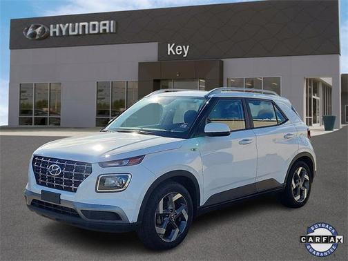 2022 Hyundai VENUE SEL