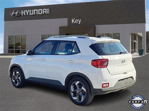 2022 Hyundai VENUE SEL