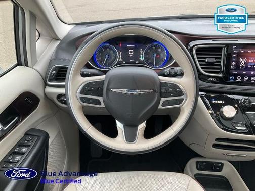 Billet Silver Metallic Clearcoat 2020 Chrysler Pacifica LIMITED