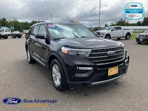 AGATE BLACK METALLIC 2024 Ford Explorer XLT