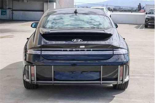 2025 Hyundai IONIQ 6 Limited