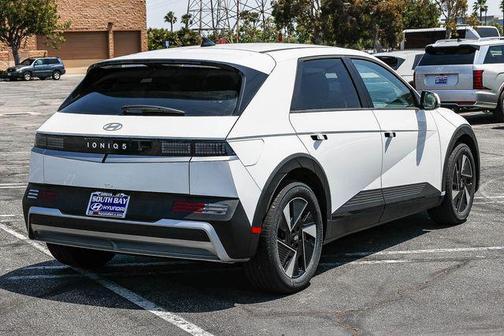 Atlas 2026 Hyundai IONIQ 5 SE Standard Range