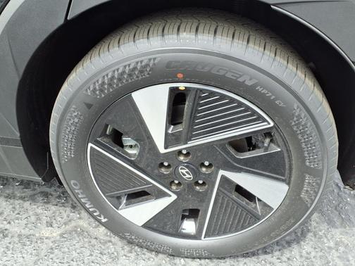 2025 Hyundai IONIQ 5 SEL