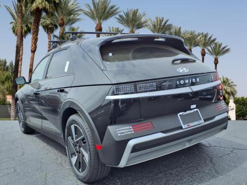 2025 Hyundai IONIQ 5 SEL