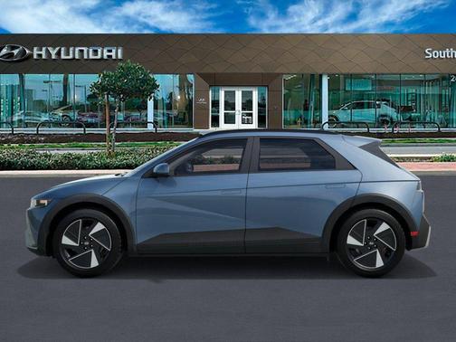 2025 Hyundai IONIQ 5 SEL
