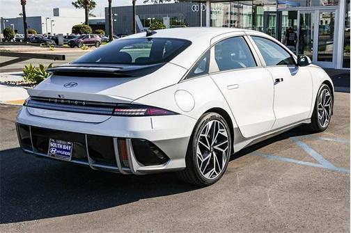 2023 Hyundai IONIQ 6 SEL