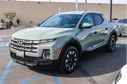 2025 Hyundai SANTA CRUZ SE