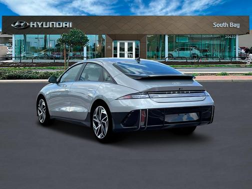 2025 Hyundai IONIQ 6 SEL