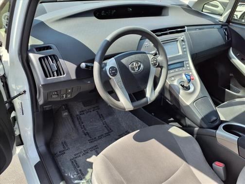 2015 Toyota Prius Plug-in Base