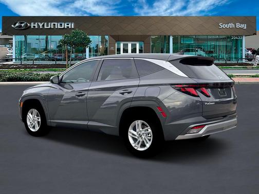 Gray 2026 Hyundai TUCSON SE