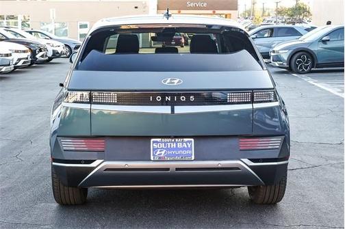 2024 Hyundai IONIQ 5 SE Standard Range