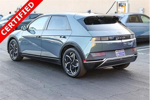 2024 Hyundai IONIQ 5 SE Standard Range