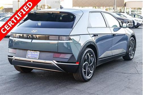 2024 Hyundai IONIQ 5 SE Standard Range